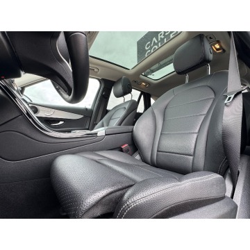 Mercedes - Benz 300  SUV 2022,  2.0 benzyna, automat - Na sprzedaż za 147 500 zł - Michałowice-Wieś - zdjęcie 11