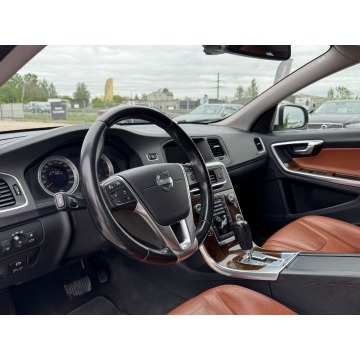 Volvo V60  Kombi 2011,  1.6 benzyna, automat - Na sprzedaż za 28 500 zł - Michałowice-Wieś - zdjęcie 10