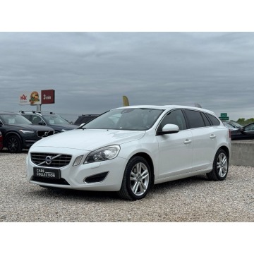 Volvo V60  Kombi 2011,  1.6 benzyna, automat - Na sprzedaż za 28 500 zł - Michałowice-Wieś - zdjęcie 8