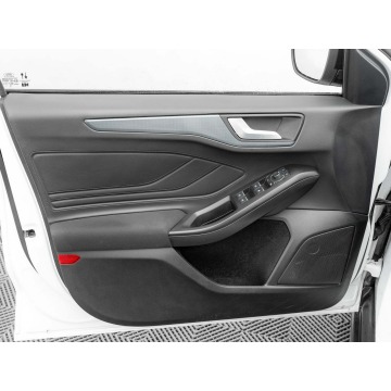 Ford Focus  Kombi 2023,  1.5 diesel, automat - Na sprzedaż za 79 800 zł - Gdynia - zdjęcie 11