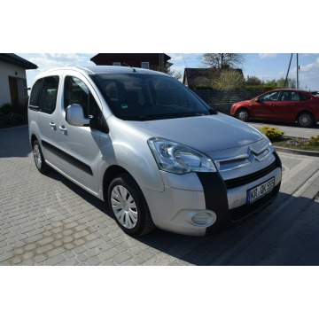 Citroen Berlingo  Minivan/Van 2011,  1.6 diesel - Na sprzedaż za 19 400 zł - Majdan Sieniawski - zdjęcie 12