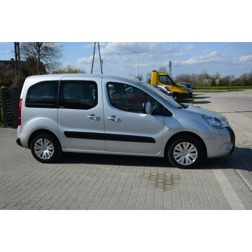 Citroen Berlingo  Minivan/Van 2011,  1.6 diesel - Na sprzedaż za 19 400 zł - Majdan Sieniawski - zdjęcie 11