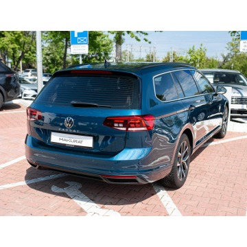 Volkswagen Passat  Kombi 2023,  2.0 diesel, automat - Na sprzedaż za 72 840 zł - Gdynia - zdjęcie 5