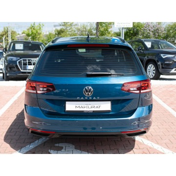 Volkswagen Passat  Kombi 2023,  2.0 diesel, automat - Na sprzedaż za 72 840 zł - Gdynia - zdjęcie 8