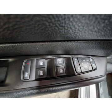 Renault Talisman  Sedan/Limuzyna 2016,  1.6 diesel, automat - Na sprzedaż za 41 900 zł - Mysłowice - zdjęcie 11