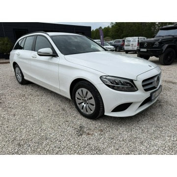 Mercedes - Benz C-klasa  Kombi 2018,  2.0 diesel, automat - Na sprzedaż za 79 900 zł - Pęcice - zdjęcie 3