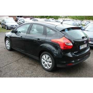 Ford Focus  Hatchback 2013,  1.0 benzyna - Na sprzedaż za 16 900 zł - Piła - zdjęcie 4