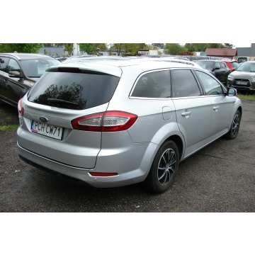 Ford Mondeo 2013,  2.0 diesel, automat - Na sprzedaż za 21 900 zł - Piła - zdjęcie 3