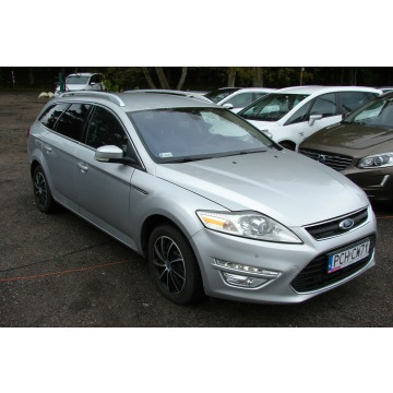 Ford Mondeo 2013,  2.0 diesel, automat - Na sprzedaż za 21 900 zł - Piła - zdjęcie 2