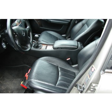 Mercedes - Benz C-klasa  Sedan/Limuzyna 2006,  2.2 diesel - Na sprzedaż za 17 900 zł - Piła - zdjęcie 6