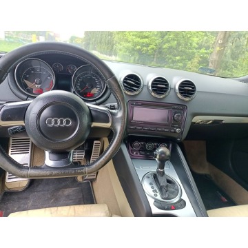 Audi TT  Coupe/Sportowy 2006,  2.0 benzyna, automat - Na sprzedaż za 18 700 zł - Tarnów - zdjęcie 7