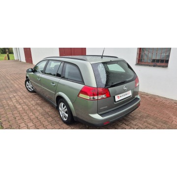 Opel Vectra 2004,  1.8 benzyna+LPG - Na sprzedaż za 8 800,00 zł - Paproć - zdjęcie 6
