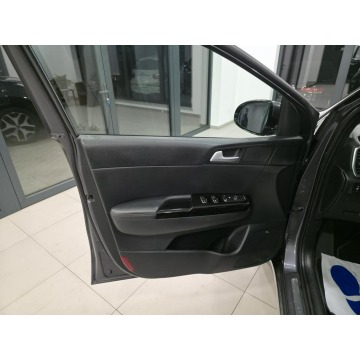 Kia Sportage  SUV 2017,  1.6 benzyna, automat - Na sprzedaż za 74 999 zł - Korczyna - zdjęcie 11