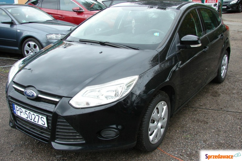 Ford Focus  Hatchback 2013,  1.0 benzyna - Na sprzedaż za 16 900 zł - Piła