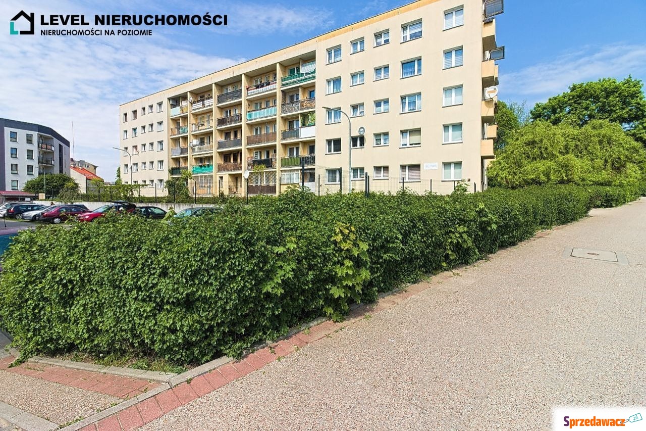 Trzypokojowe mieszkanie z balkonem