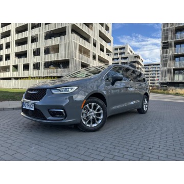 Chrysler PACIFICA 2023 prod. 4x4! 3,6 benzyna! 7-osobowy! Aktywny tempomat!