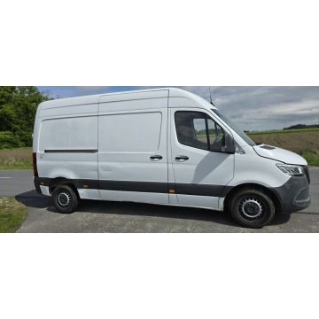 Mercedes - Benz Sprinter 2022,  2.0 diesel - Na sprzedaż za 55 999 zł - Pleszew - zdjęcie 2