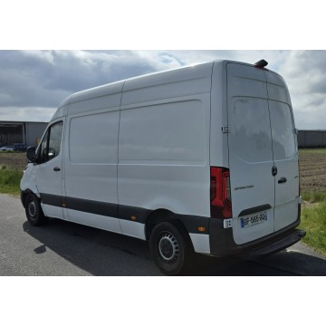 Mercedes - Benz Sprinter 2022,  2.0 diesel - Na sprzedaż za 55 999 zł - Pleszew - zdjęcie 4