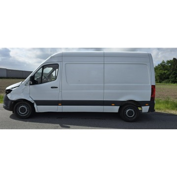 Mercedes - Benz Sprinter 2022,  2.0 diesel - Na sprzedaż za 55 999 zł - Pleszew - zdjęcie 8