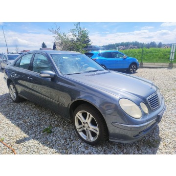 Mercedes - Benz E-klasa  Sedan/Limuzyna 2006,  3.5 benzyna+LPG, automat - Na sprzedaż za 16 900 zł - Harklowa - zdjęcie 3