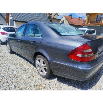 Mercedes - Benz E-klasa  Sedan/Limuzyna 2006,  3.5 benzyna+LPG, automat - Na sprzedaż za 16 900 zł - Harklowa - zdjęcie 6