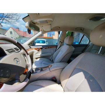Mercedes - Benz E-klasa  Sedan/Limuzyna 2006,  3.5 benzyna+LPG, automat - Na sprzedaż za 16 900 zł - Harklowa - zdjęcie 10