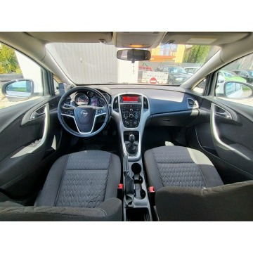 Opel Astra  Hatchback 2013,  1.6 benzyna - Na sprzedaż za 20 600 zł - Harklowa - zdjęcie 10