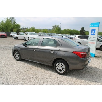 Citroen   Sedan/Limuzyna 2019,  1.2 benzyna - Na sprzedaż za 22 899 zł - Warszawa - zdjęcie 9