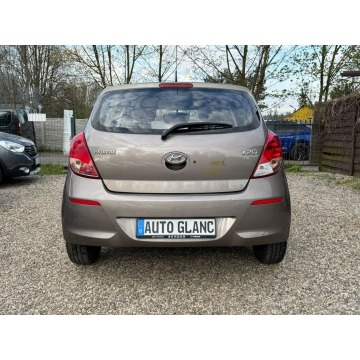 Hyundai i20  Liftback 2013,  1.2 benzyna - Na sprzedaż za 20 900 zł - Ruda Śląska - zdjęcie 7