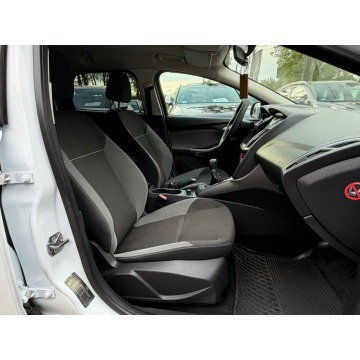 Ford Focus 2011,  1.6 benzyna - Na sprzedaż za 19 500 zł - Ruda Śląska - zdjęcie 9