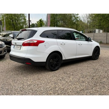 Ford Focus 2011,  1.6 benzyna - Na sprzedaż za 19 500 zł - Ruda Śląska - zdjęcie 6