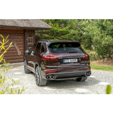 Porsche Cayenne  SUV 2014,  4.1 diesel, automat - Na sprzedaż za 139 777 zł - Ropczyce - zdjęcie 2