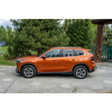 BMW X1  SUV 2022,  2.0 benzyna, automat - Na sprzedaż za 127 777 zł - Ropczyce - zdjęcie 7