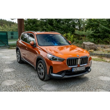 BMW X1  SUV 2022,  2.0 benzyna, automat - Na sprzedaż za 127 777 zł - Ropczyce - zdjęcie 10