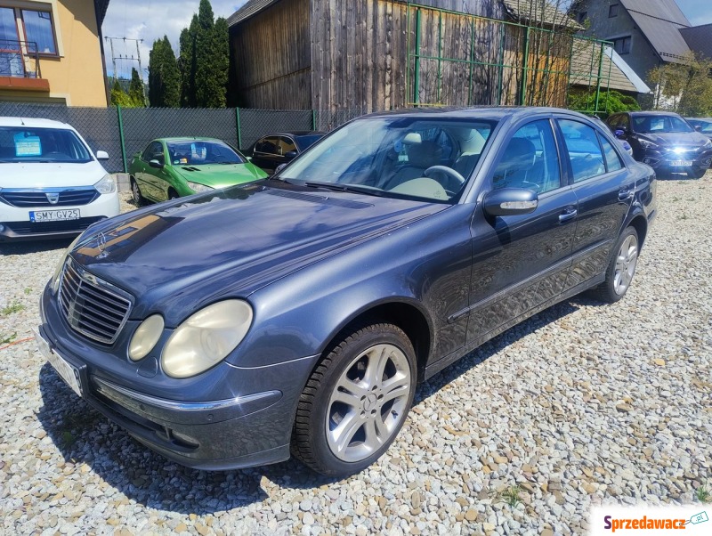 Mercedes - Benz E-klasa  Sedan/Limuzyna 2006,  3.5 benzyna+LPG, automat - Na sprzedaż za 16 900 zł - Harklowa