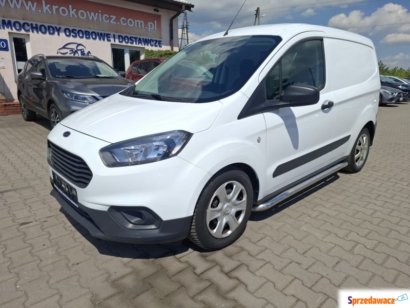 FORD TRANSIT COURIER 1.0B NISKI...