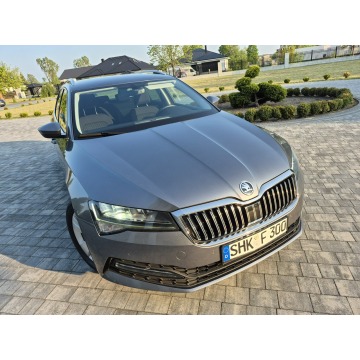 Skoda Superb 2022,  2.0 diesel, automat - Na sprzedaż za 82 900 zł - Drelów - zdjęcie 2