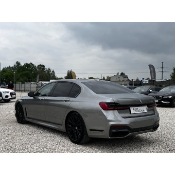 BMW Seria 7  Sedan/Limuzyna 2021,  3.0 benzyna, automat - Na sprzedaż za 219 900 zł - Michałowice-Wieś - zdjęcie 6