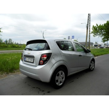 Chevrolet Aveo  Hatchback 2012,  1.2 benzyna - Na sprzedaż za 12 900 zł - Łódź - zdjęcie 3