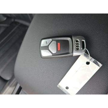 Audi Q5  SUV 2021,  2.0 benzyna, automat - Na sprzedaż za 45 000 zł - Tarnów - zdjęcie 10