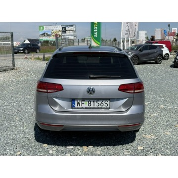Volkswagen Passat  Kombi 2019,  2.0 diesel, automat - Na sprzedaż za 59 900 zł - Wrocław - zdjęcie 8