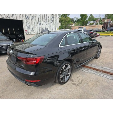 Audi A4  Sedan/Limuzyna 2018,  2.0 benzyna, automat - Na sprzedaż za 27 000 zł - Tarnów - zdjęcie 3
