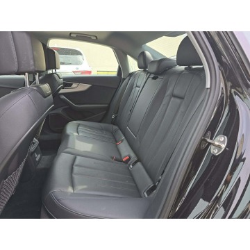 Audi A4  Sedan/Limuzyna 2018,  2.0 benzyna, automat - Na sprzedaż za 27 000 zł - Tarnów - zdjęcie 9