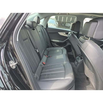 Audi A4  Sedan/Limuzyna 2018,  2.0 benzyna, automat - Na sprzedaż za 27 000 zł - Tarnów - zdjęcie 8
