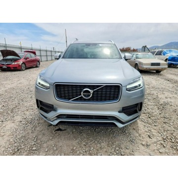 Volvo   SUV 2019,  2.0 benzyna, automat - Na sprzedaż za 45 000 zł - Tarnów - zdjęcie 2