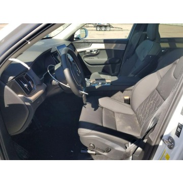 Volvo   SUV 2026,  2.0 benzyna, automat - Na sprzedaż za 99 900 zł - Tarnów - zdjęcie 7