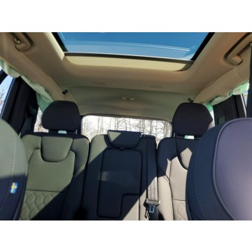 Volvo   SUV 2026,  2.0 benzyna, automat - Na sprzedaż za 99 900 zł - Tarnów - zdjęcie 9