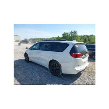 Chrysler Pacifica  Minivan/Van 2018,  3.6 benzyna, automat - Na sprzedaż za 33 000 zł - Tarnów - zdjęcie 7