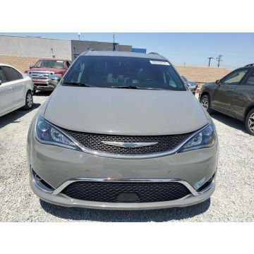 Chrysler Pacifica  Minivan/Van 2020,  3.6 hybryda, automat - Na sprzedaż za 39 000 zł - Tarnów - zdjęcie 3