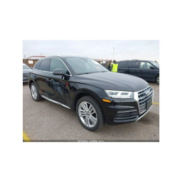 Audi Q5  SUV 2019,  2.0 benzyna, automat - Na sprzedaż za 33 900 zł - Tarnów - zdjęcie 3